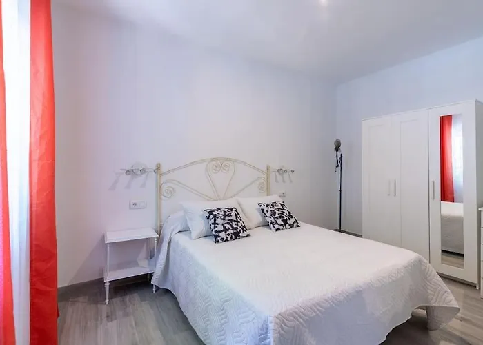 Апартаменты Deluxe Family Triana Севилья